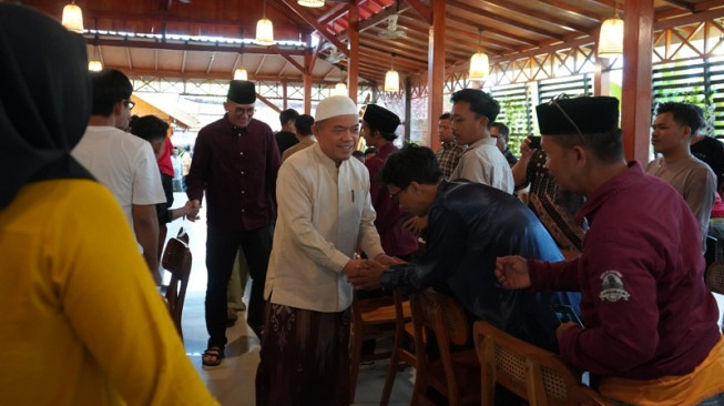 Gubernur Jambi Instruksikan Diskominfo Layani Pers dengan Baik